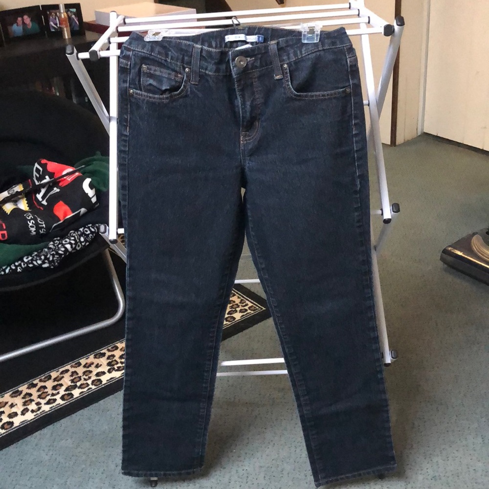 Dark wash Bandolinoblu jeans.